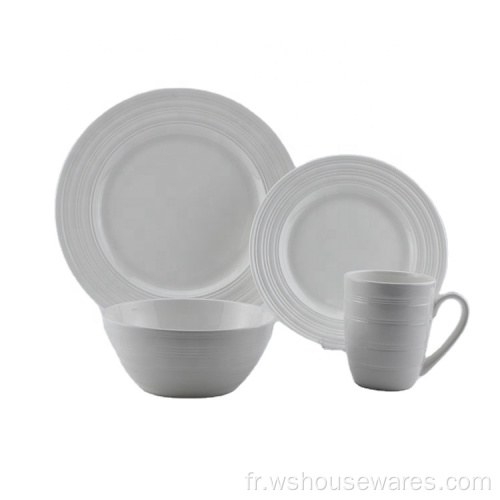 Ensembles de vaisselle en porcelaine de luxe en céramique en gros 24pcs